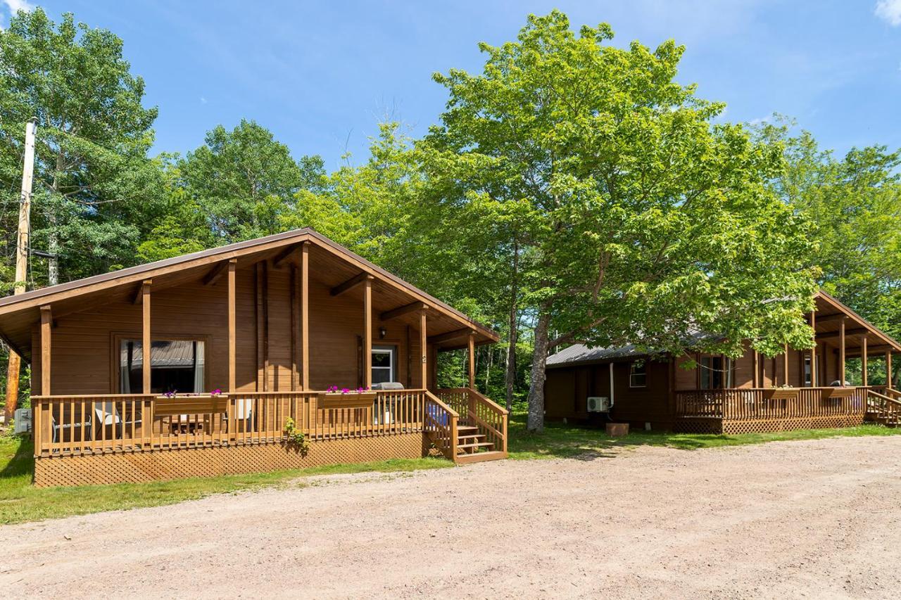 Ingonish Chalets Eksteriør billede